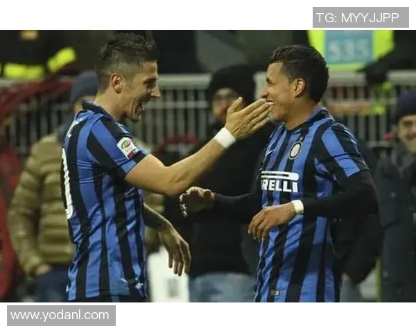 国际米兰与弗洛西诺内对决精彩复盘分析与战术解读 国际米兰与弗洛西诺内对决精彩复盘分析与战术解读